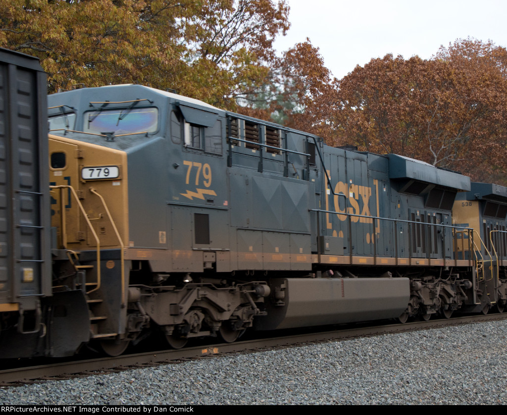 CSX 779